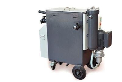 Filtering machine to keep the emulsion clean